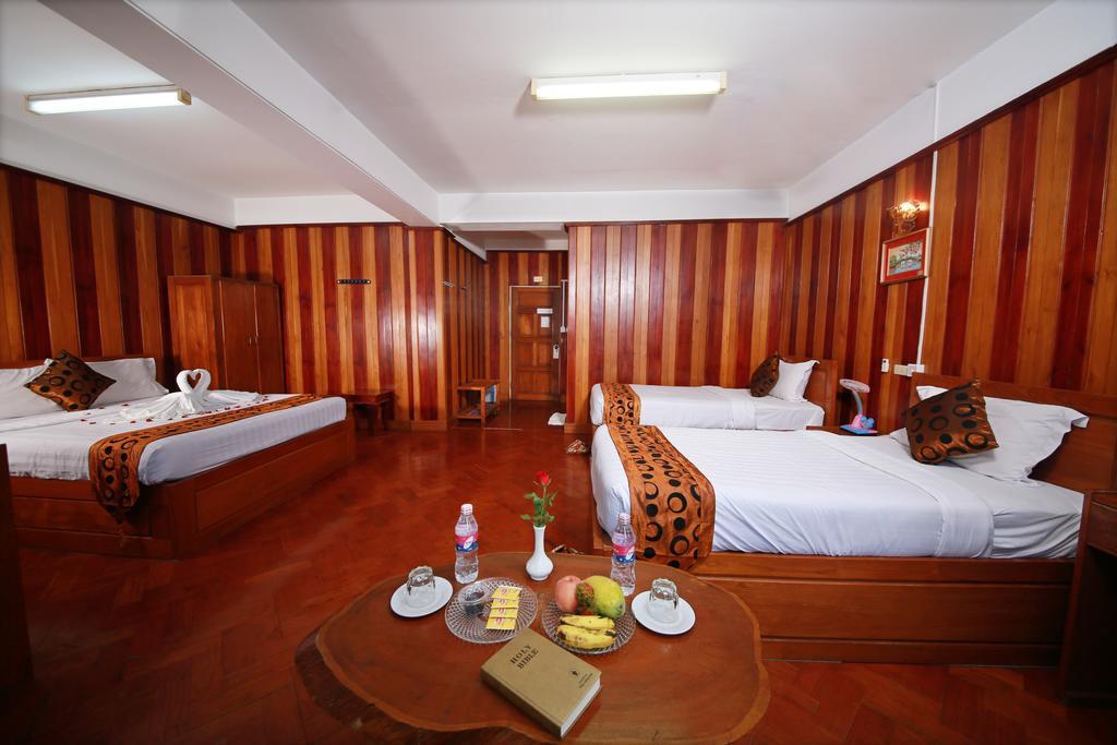 קלאו Winner Hotel מראה חיצוני תמונה