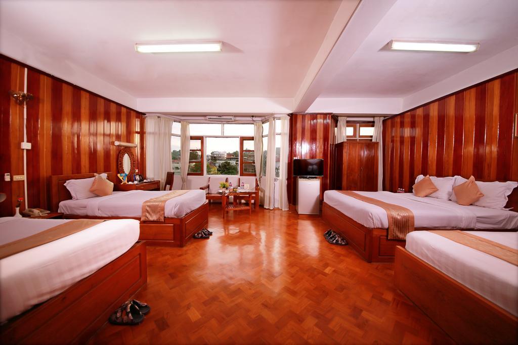 קלאו Winner Hotel מראה חיצוני תמונה