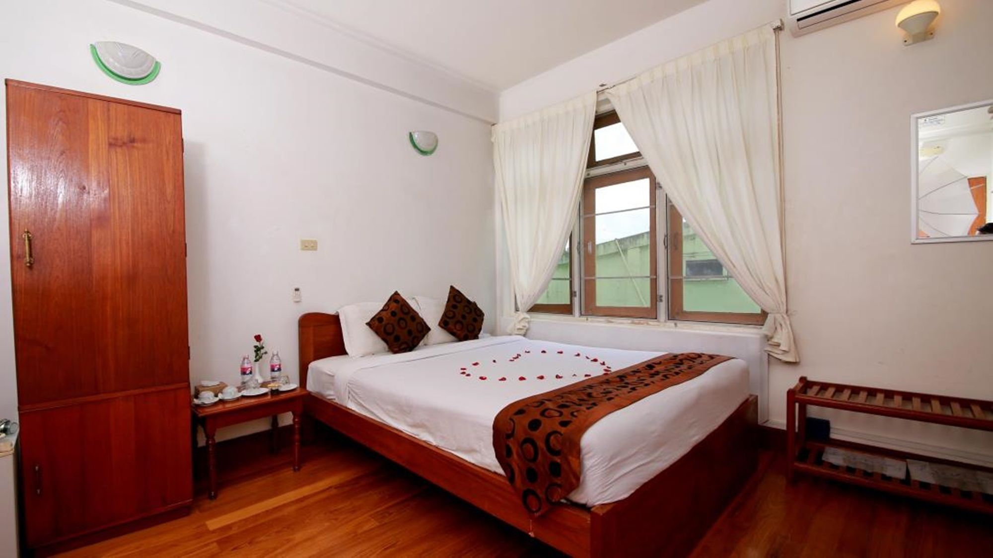 קלאו Winner Hotel מראה חיצוני תמונה
